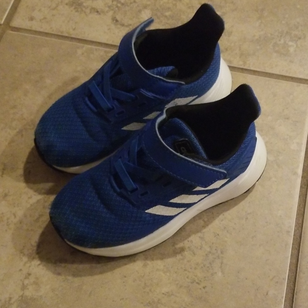 Shoes - Picture 2 of 2